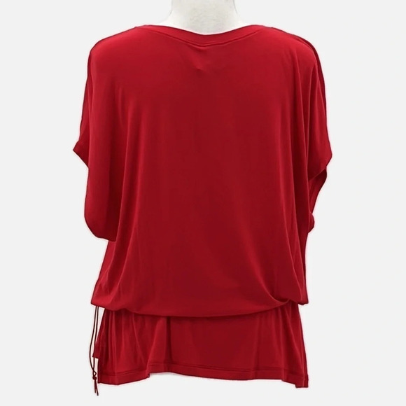 Cabi Formal Tee in Cherry Style 6129 Spring 2022 - NEW - Size Medium - Picture 4 of 10